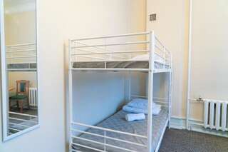 Хостелы Imaginary Hostel Таллин Кровать в общем номере для женщин с 4 кроватями-2